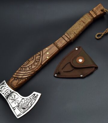 Deer Edge handcrafted outdoor blade product photo