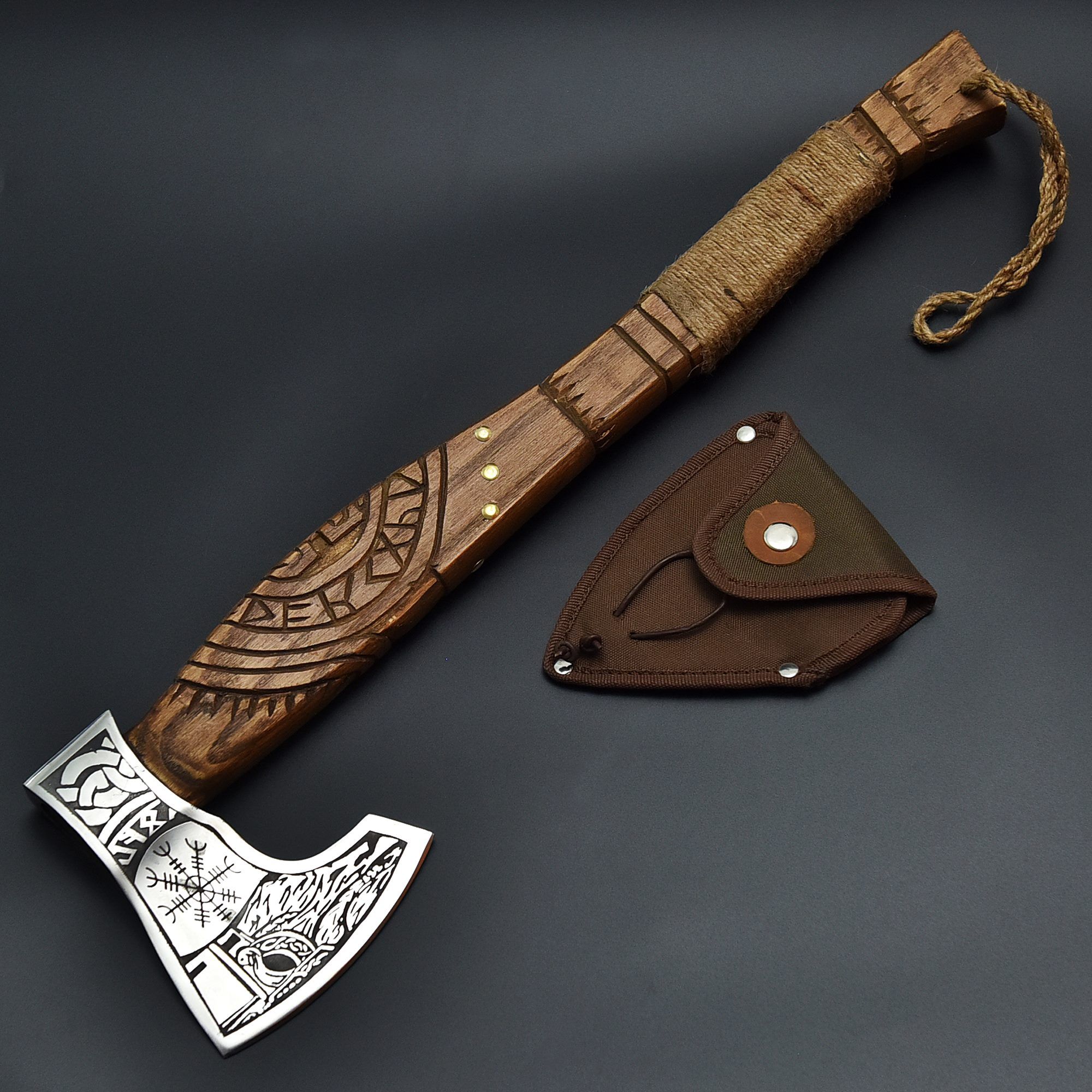 Deer Edge handcrafted outdoor blade product photo