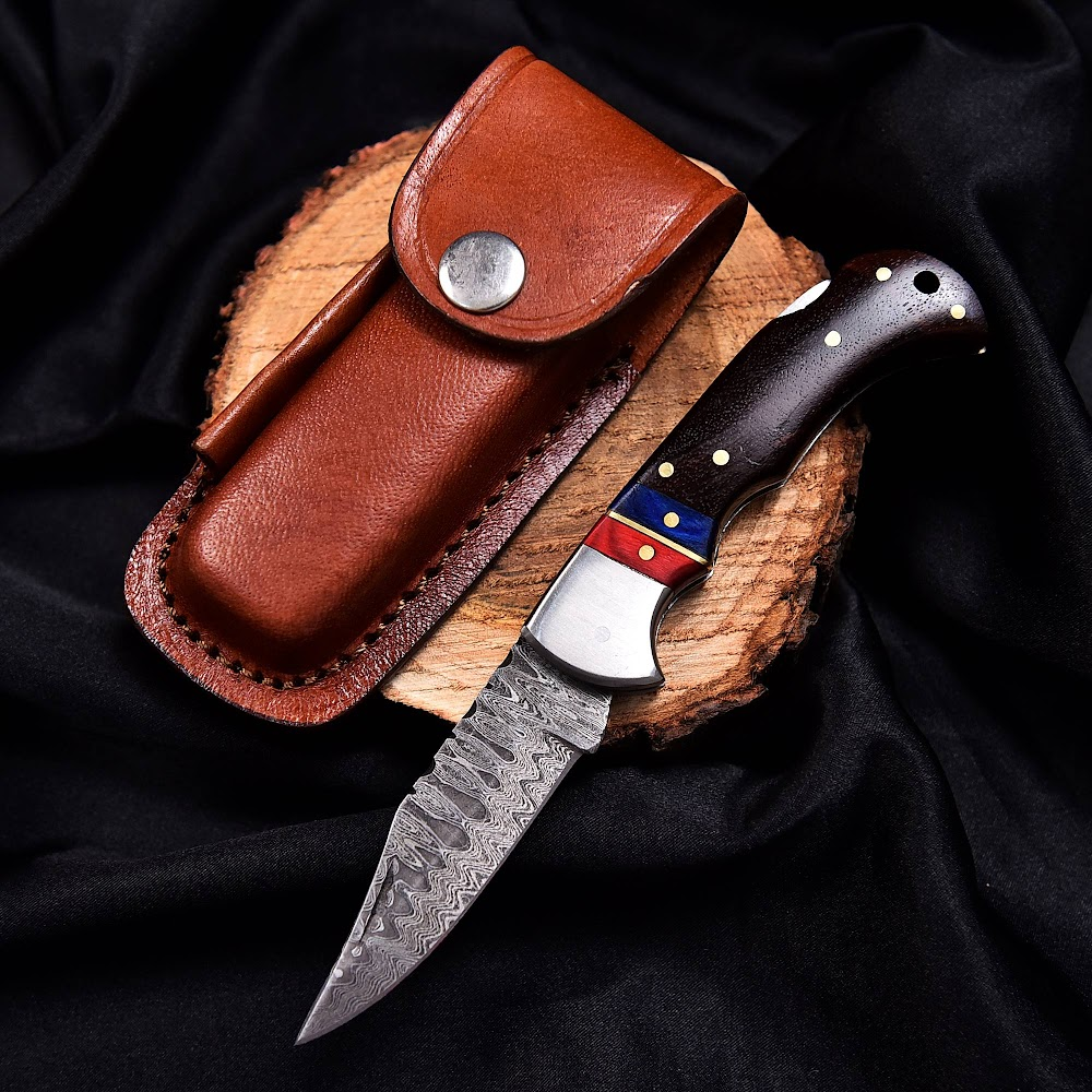 Handcrafted hunting knife with sheath for outdoor use and collecting from Deer Edge