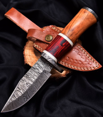 Deer Edge handcrafted outdoor blade product photo