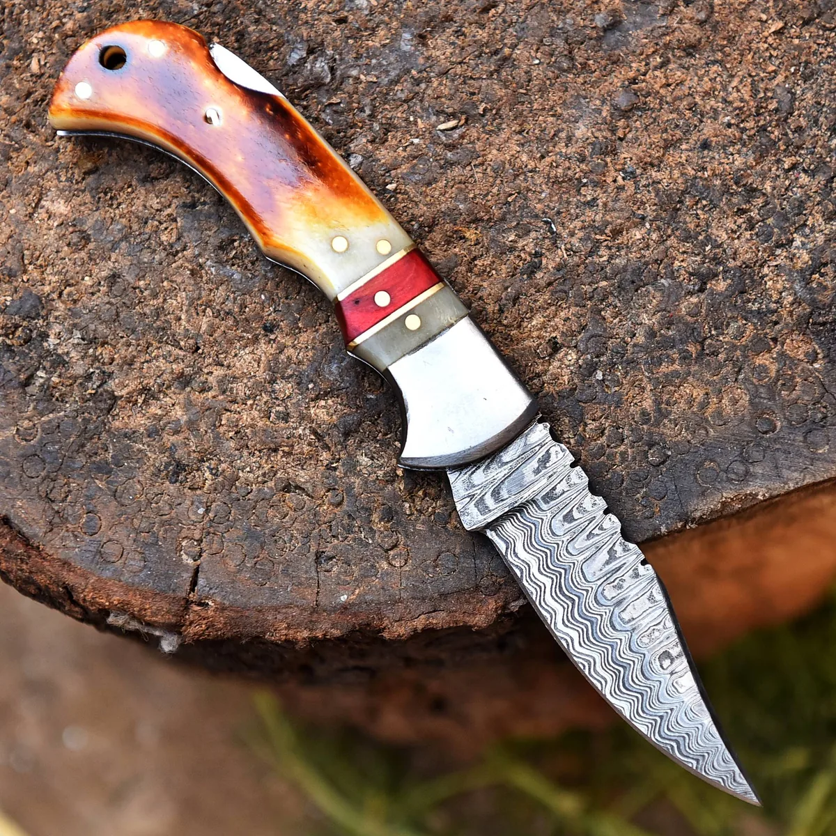 RIA-377 Exquisite Damascus Steel outdoor lifestyle Knife with Custom Bone Handle – Handcrafted Masterpiece for Collectors & Outdoor Enthusiasts