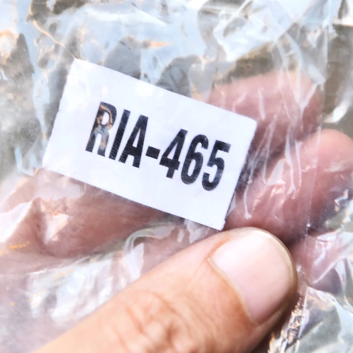 RIA-465 supporting view