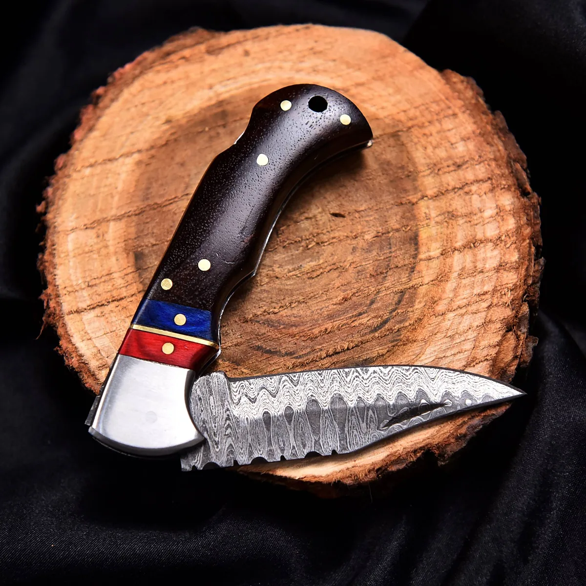 RIAX-01 Handcrafted Damascus outdoor lifestyle Knife with Leather Sheath - Exquisite Full Tang Blade for Collectors, Outdoor Enthusiasts & Gifting